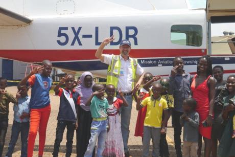 Community members viewing the planes