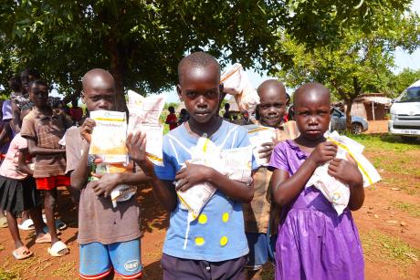 Children receive food